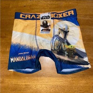 Men’s Star Wars Crazy Boxer Mandalorian Crazy Boxer NWT Size M. NWT